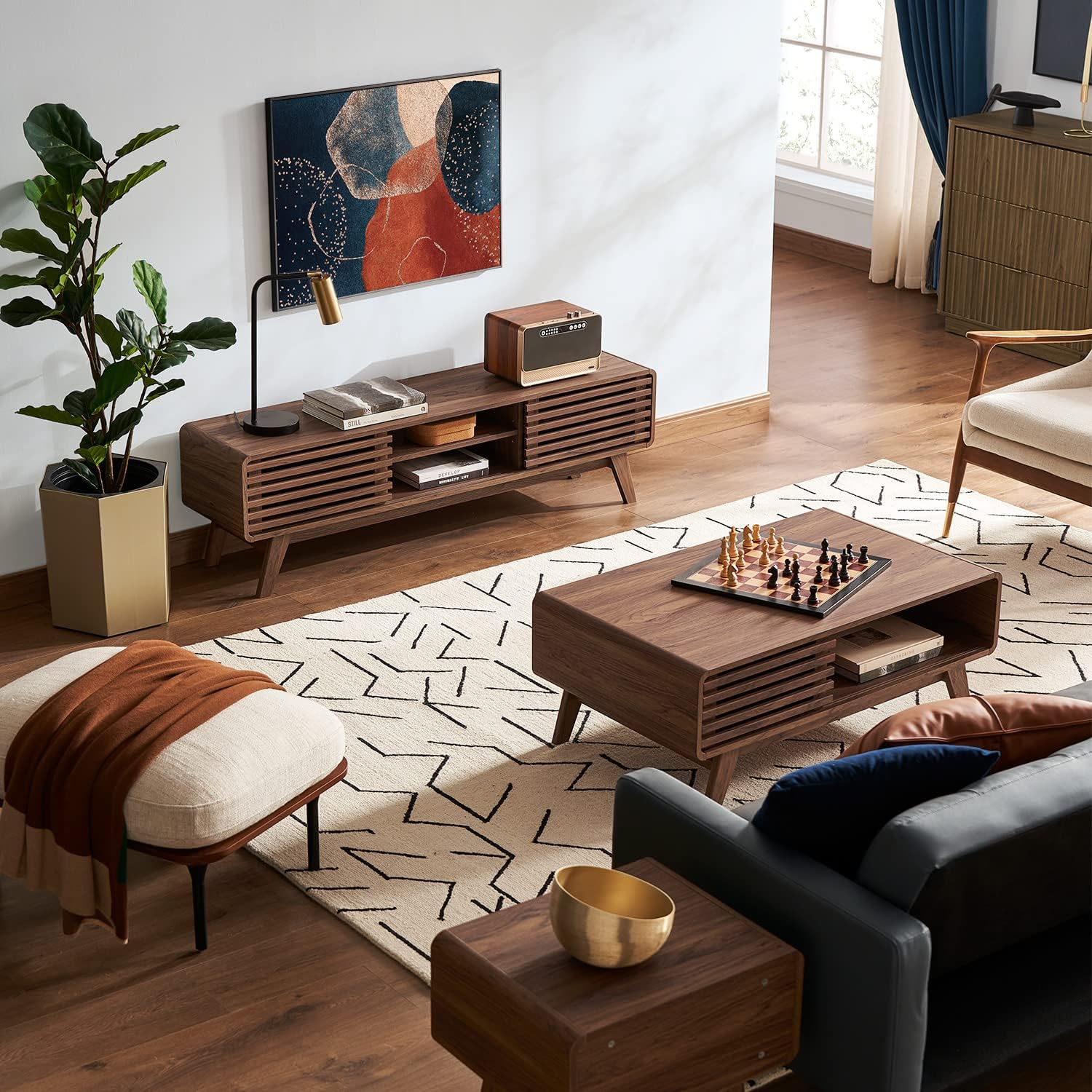 8 top-rated TV stands
